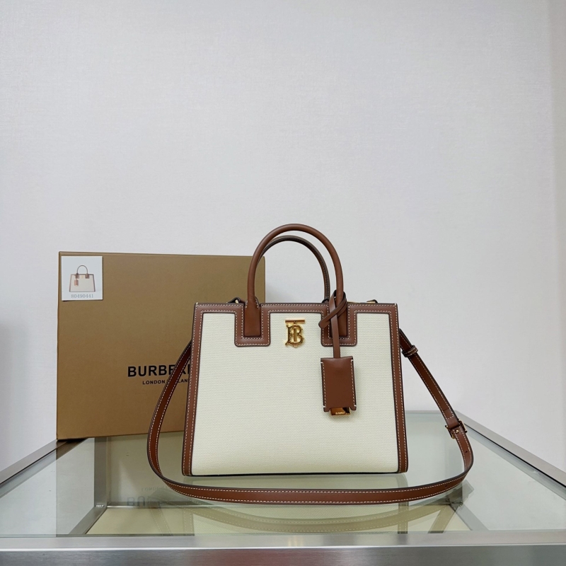 B**rry shopping bags